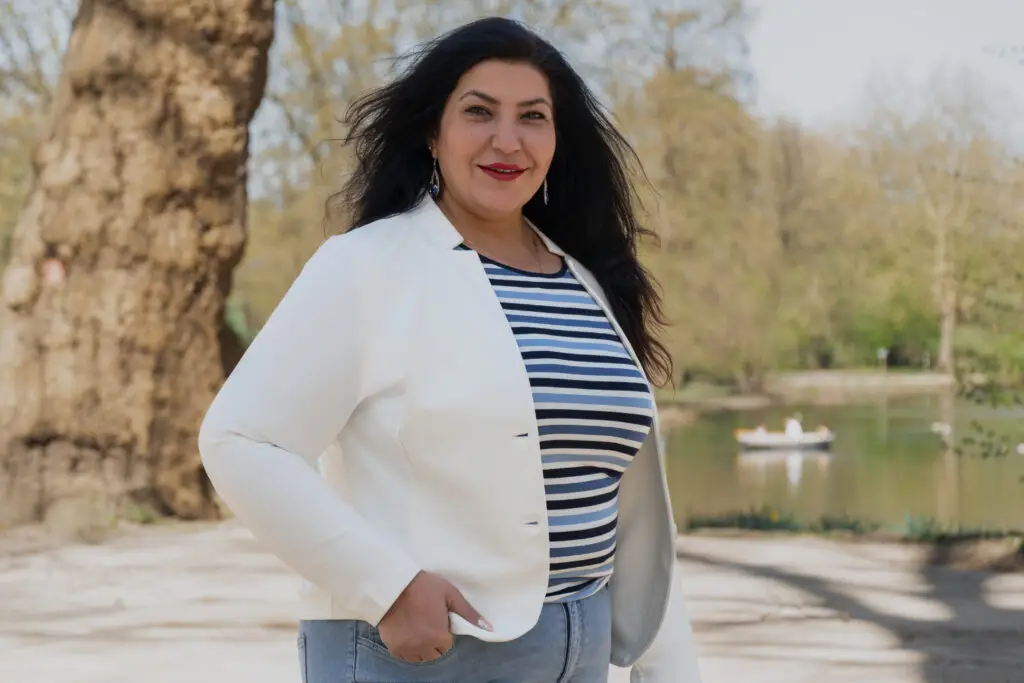 Ein Porträt von Fatma Karacakurtolgu